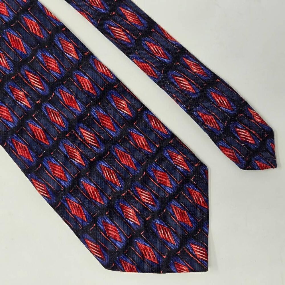 BETTINI ITALY SILK TIE RED BLUE GEOMETRIC DIAMONDS TEXTURED LUXURY 4" X 59"
